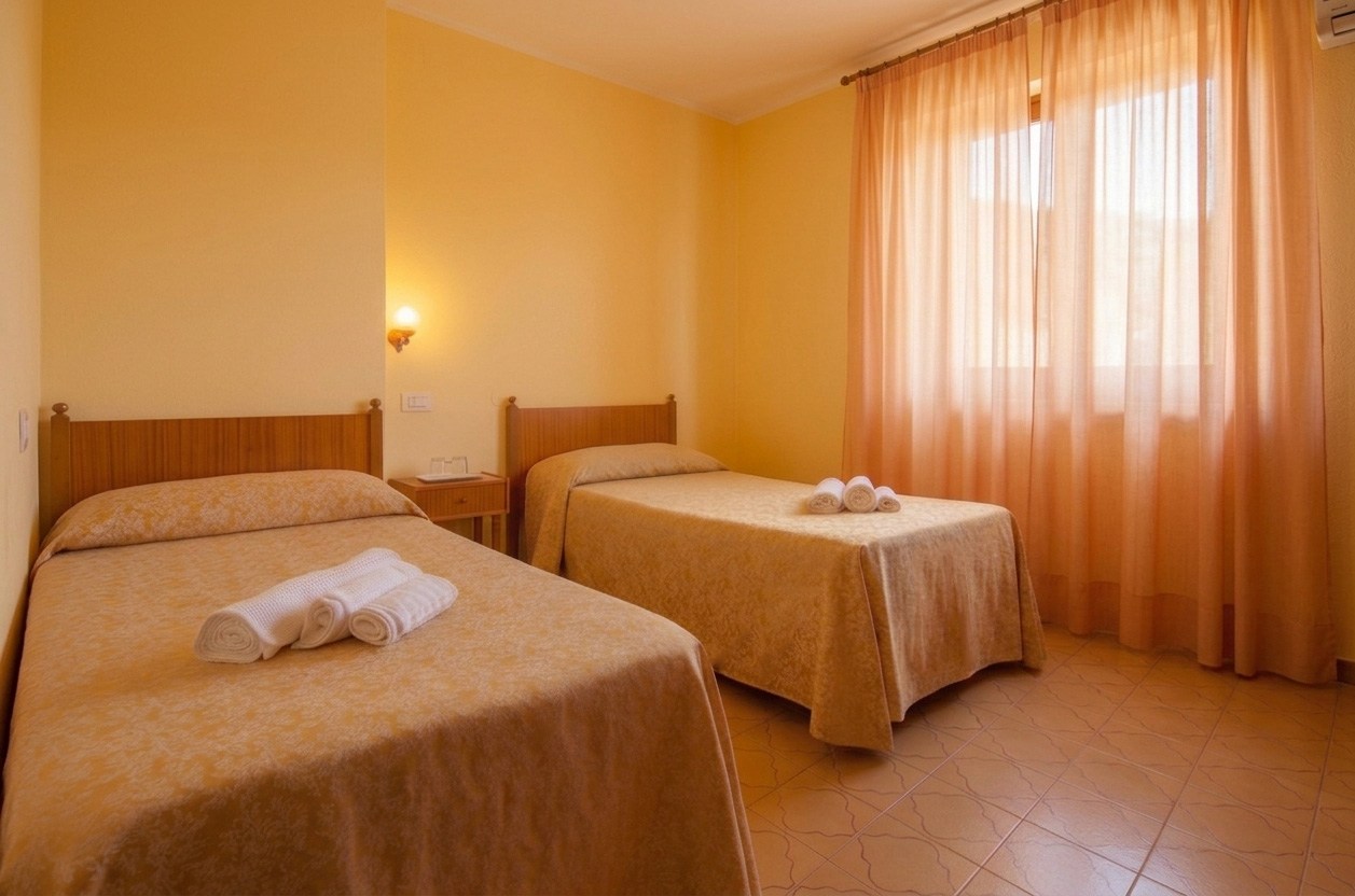 Camera Economy 2 Letti Hotel Holiday